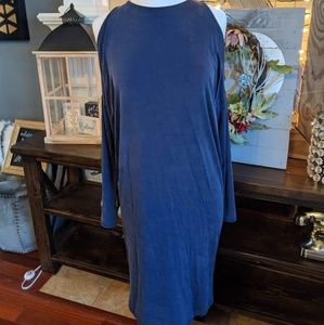 Peek a boo shoulder long sleeve dress